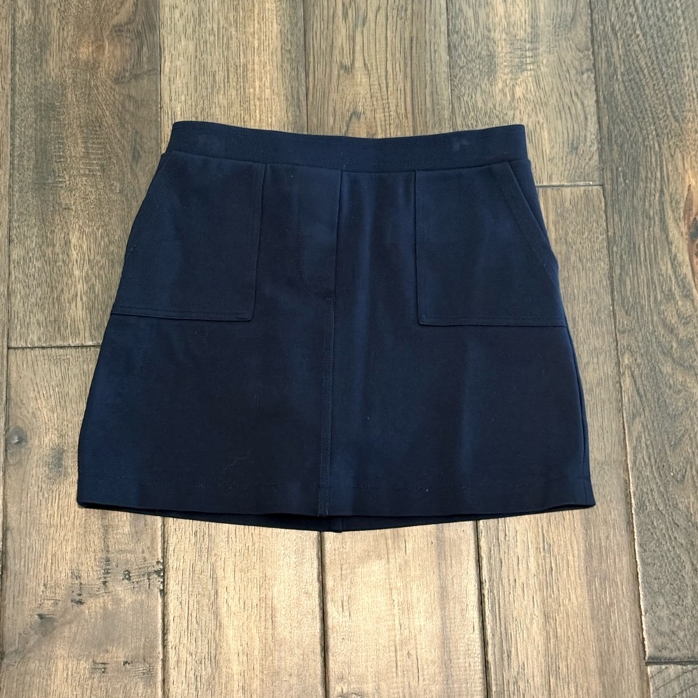 Brooks Brothers Girls’ Navy Mini Skirt, Size M
